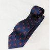 Corbata con calaveras